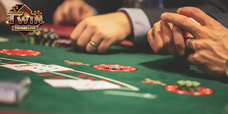 Bí quyết làm giàu từ Poker online